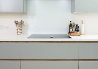 28 Saxon Hurst modern handleless kitchen 6