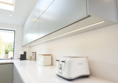 28 Saxon Hurst modern handleless kitchen 7