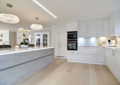 Classic Kitchen with a Modern Twist 6