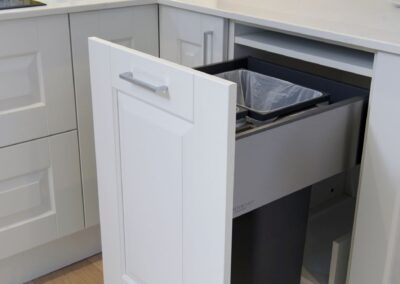 Classic Kitchen with a Modern Twist 9