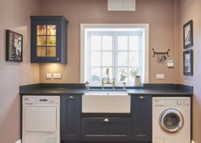 Oxford Blue Painted Utility 1