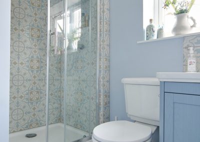 Cosy Cottage Bathroom (3)