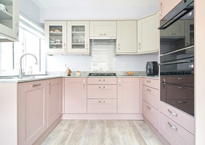 Modern Two Tone Shaker Kitchen (2)